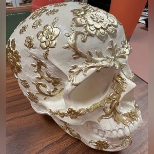 Skull- Halloween decor